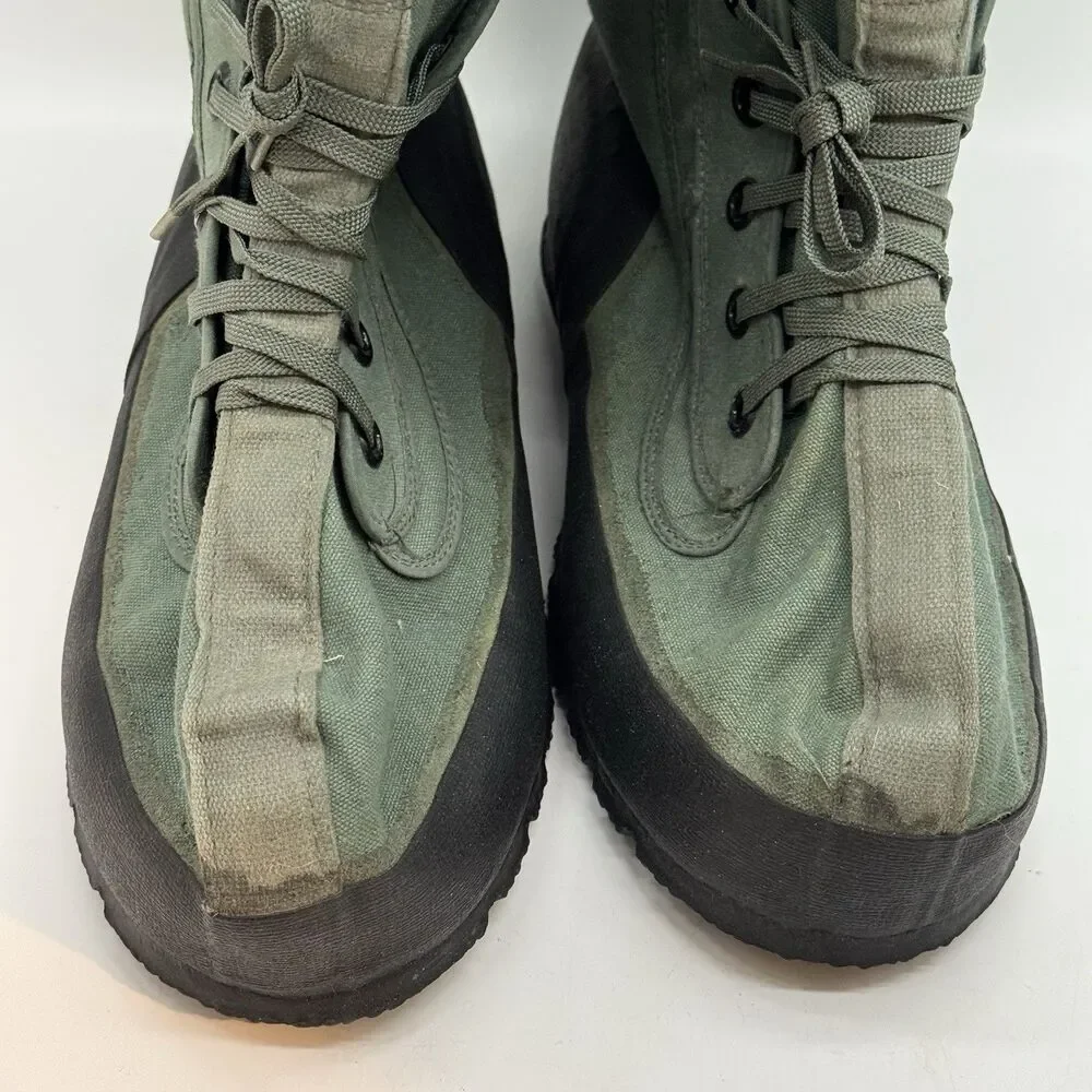 Vintage 80s Air Force Extreme Cold Weather Boots N-1B Medium Mukluks Socks USAF